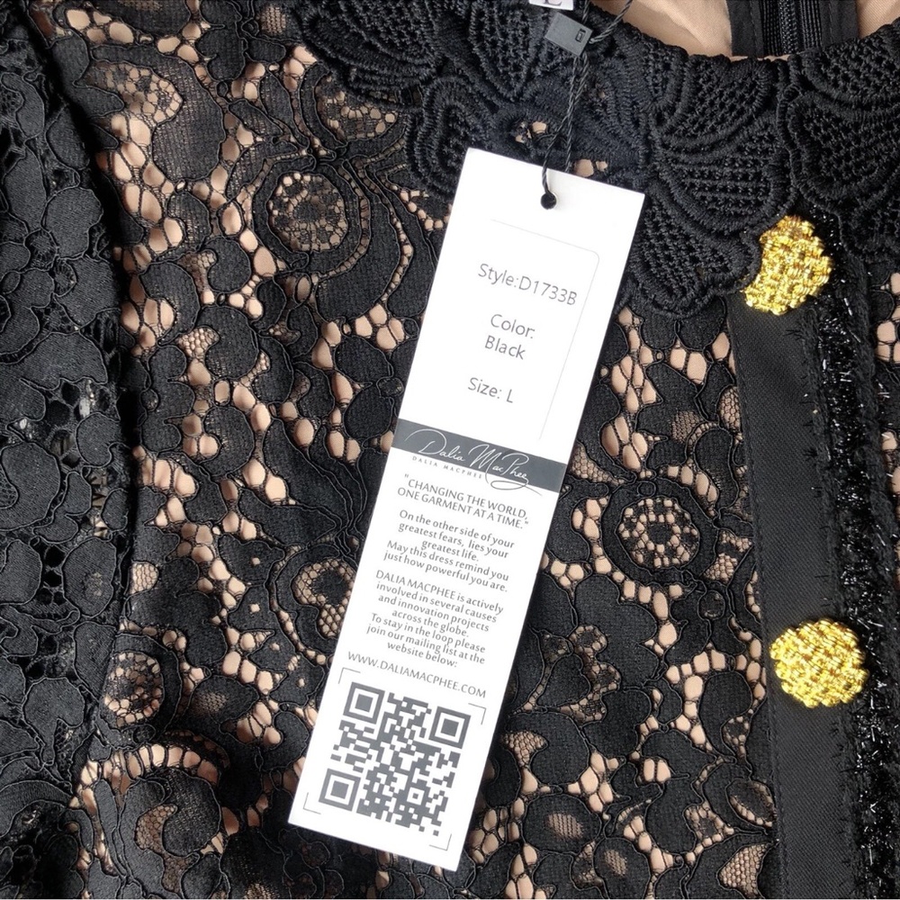 “Vintage “ Black Lace Dress - Picture 4 of 11